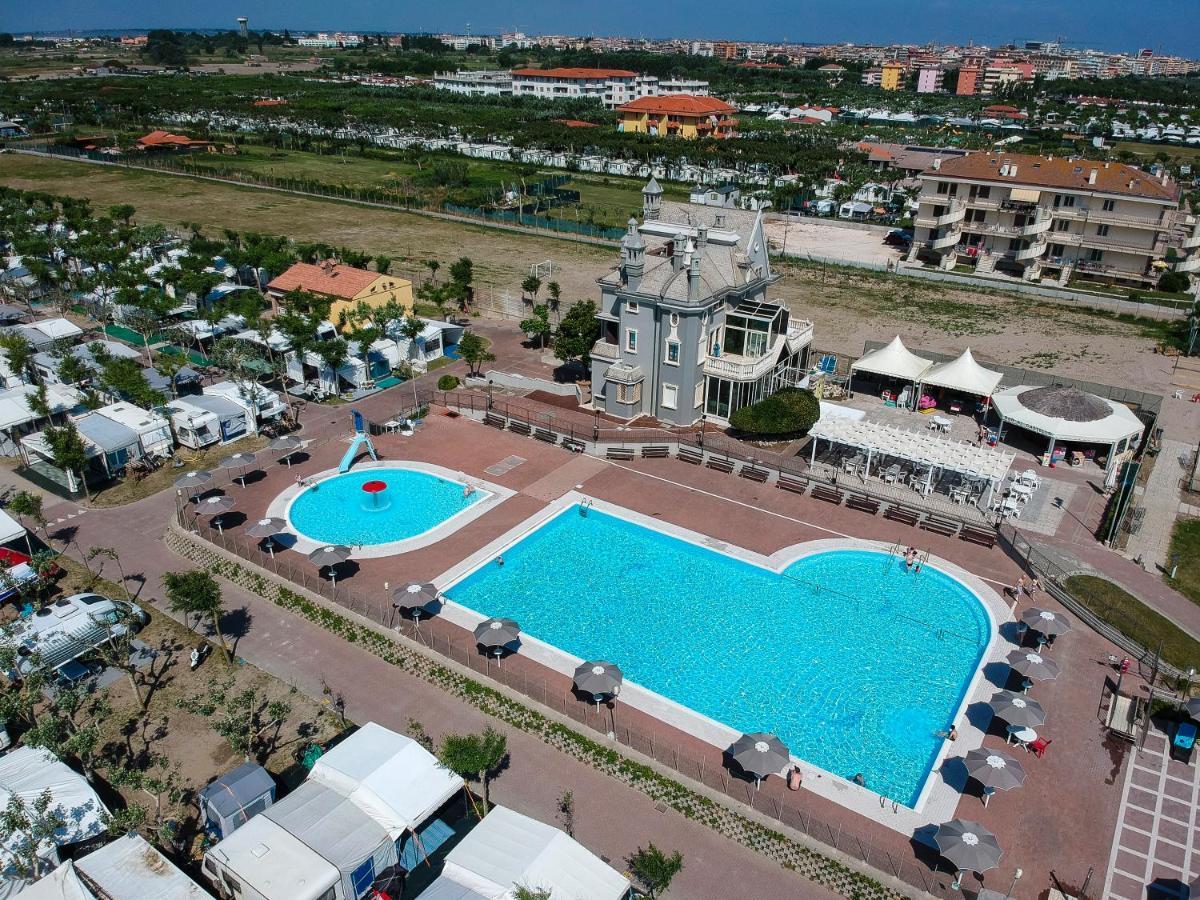Camping Internazionale - Sottomarina Di Chioggia Eksteriør billede